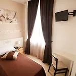 إنديبيندينزا فندق