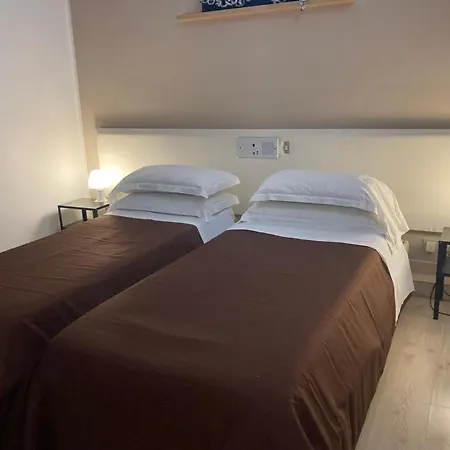 尹迪佩登萨酒店 罗马