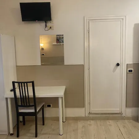 尹迪佩登萨酒店