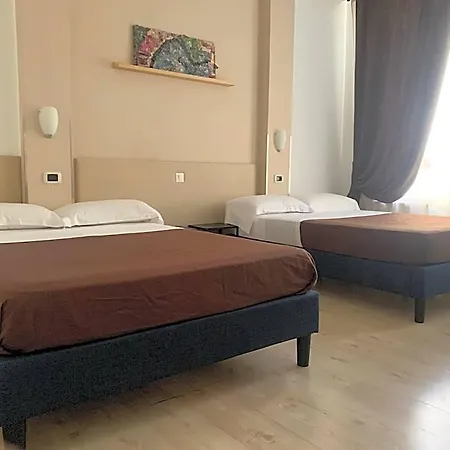 Indipendenza * Róma