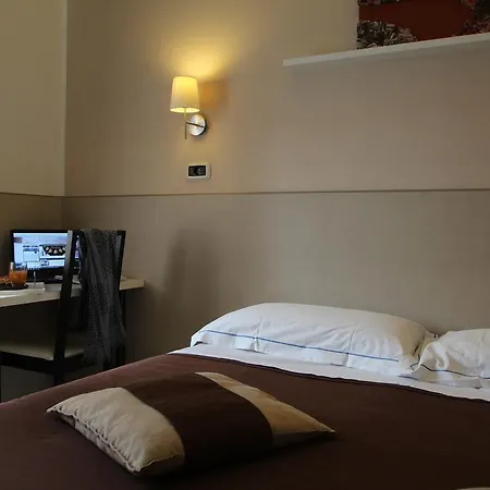 Hotel Indipendenza Rome